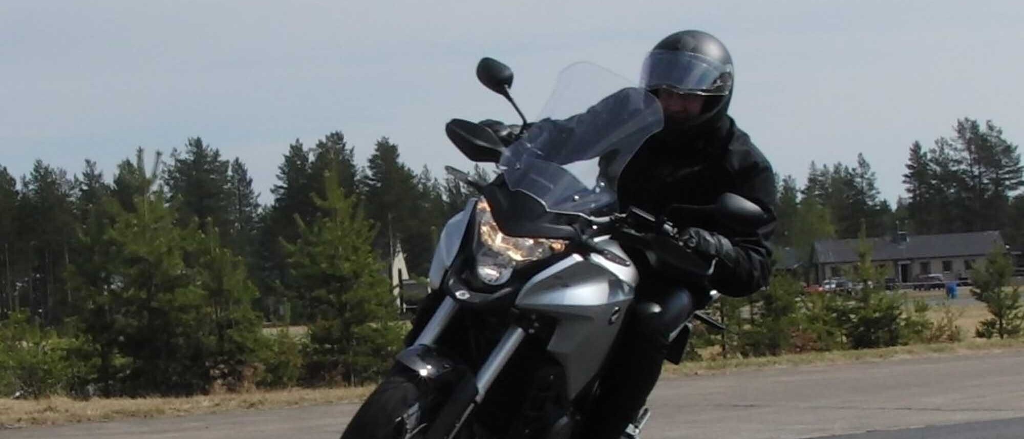 Halkbana Riskutbildning 2 MC Motorcykel Drivecenter Arena 1