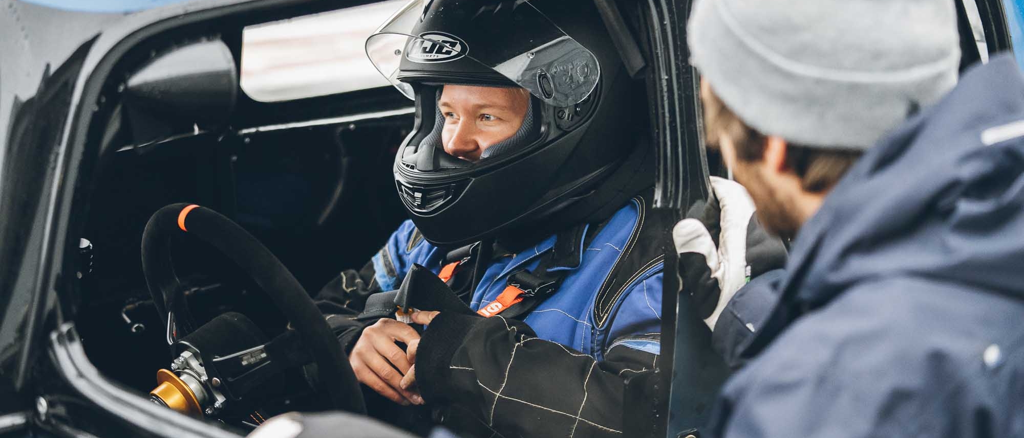 Legends Car Racing Drivecenter Arena Motorsport 11