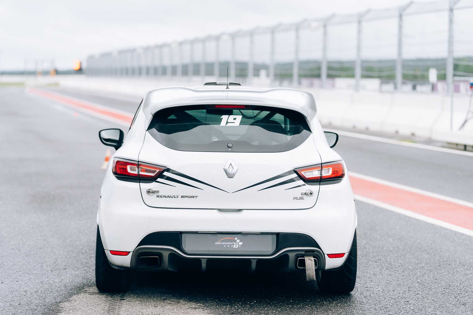 Renault Clio Cup Bil Racing Drivecenter Arena Event Kick off Upplevelse Motorsport 19