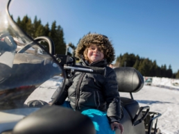 iStock 621500082 skoter barn